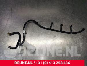 Gebruikte Brandstof retourleiding Volvo V40 Prijs € 60,50 Inclusief btw aangeboden door van Deijne Onderdelen Uden B.V.