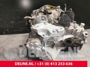 Volvo V40 Getriebe O126417 foto 2