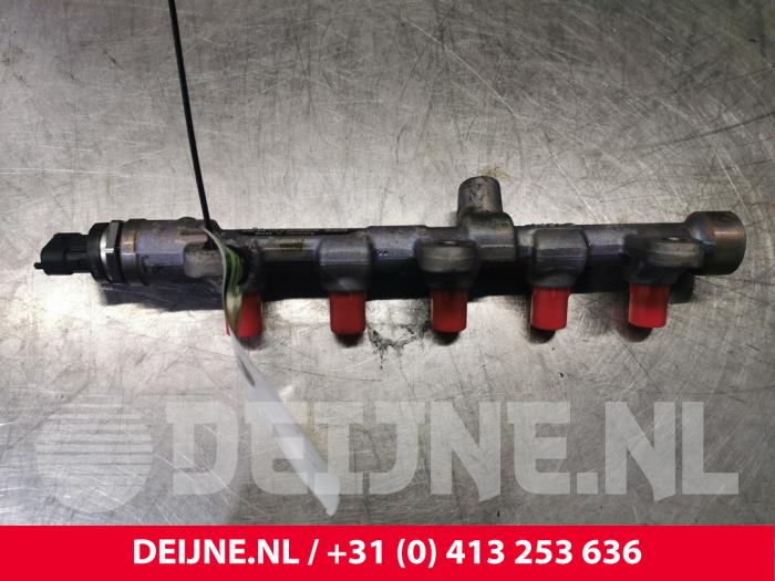 Renault Trafic Einspritzdüse (Einspritzer) O126426