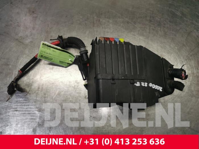 Volvo V70 Zekeringkast O126440
