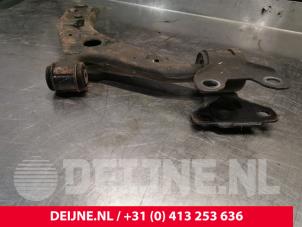 Volvo V40 Draagarm onder links-voor O126611 foto 2