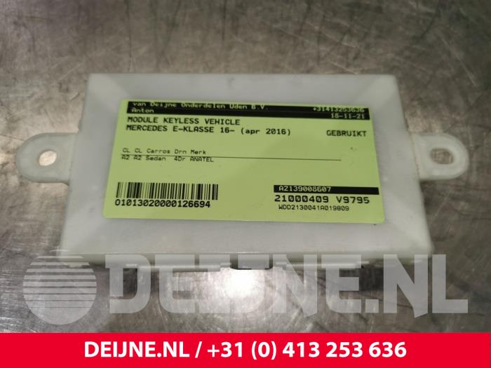 Mercedes E-Klasse Modul keyless vehicle O126694