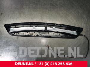 Mercedes E-Klasse Third brake light O126697 photo 3