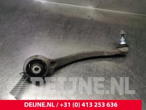 Mercedes E-Klasse Draagarm onder links-voor O126710 foto 2