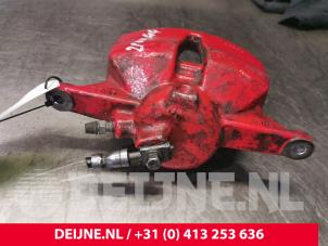 Volkswagen Golf Bremszange links vorne O126729 foto 2