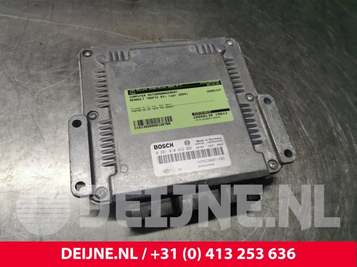 Renault Trafic Steuergerät Motormanagement O126766