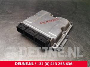 Renault Trafic Computer Motormanagement O126766 foto 2