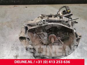 Citroen Berlingo Gearbox O126895 photo 2