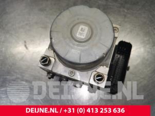 Volkswagen Touran ABS Pumpe O126904 foto 2