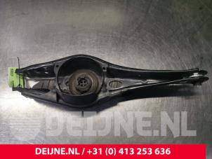Volkswagen Golf Veerschotel rechts-achter O126971 foto 3