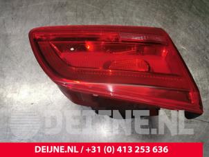 Volkswagen Touran Achterlicht links O127031 foto 3