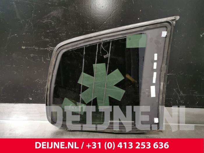 Extra Ruit 4Deurs links-achter van een Volkswagen Touran (1T3) 2.0 TDI 16V 177 2013