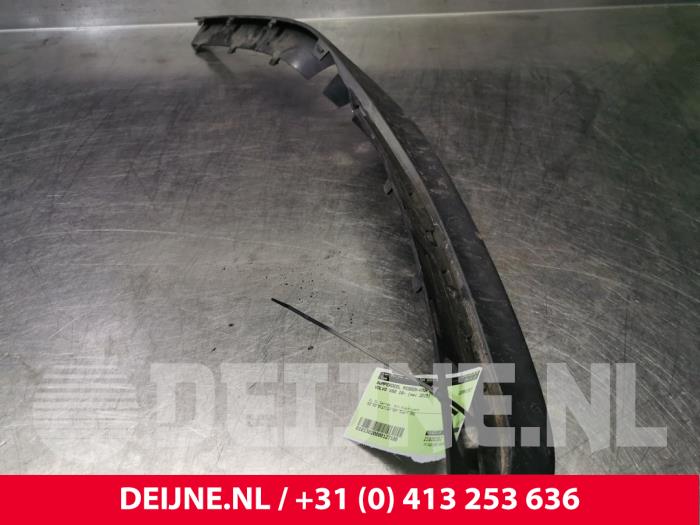 Volvo V60 Front bumper, central component O127100