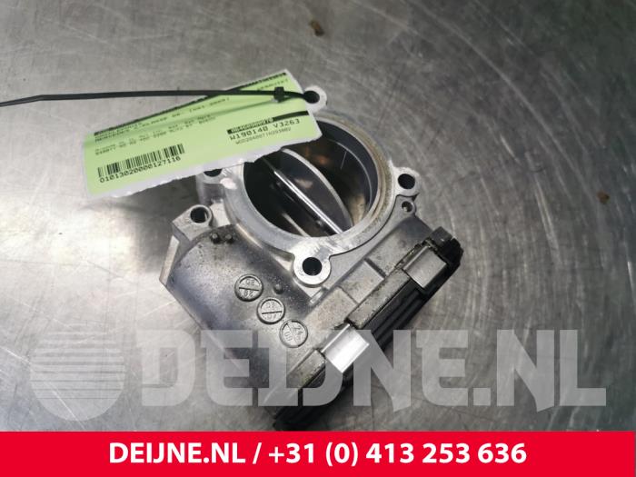 Mercedes C-Klasse Throttle body O127116