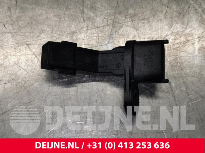Gebruikte Krukas sensor Mercedes CLA (117.3) 1.6 CLA-180 16V Prijs € 120,00 Margeregeling aangeboden door van Deijne Onderdelen Uden B.V.