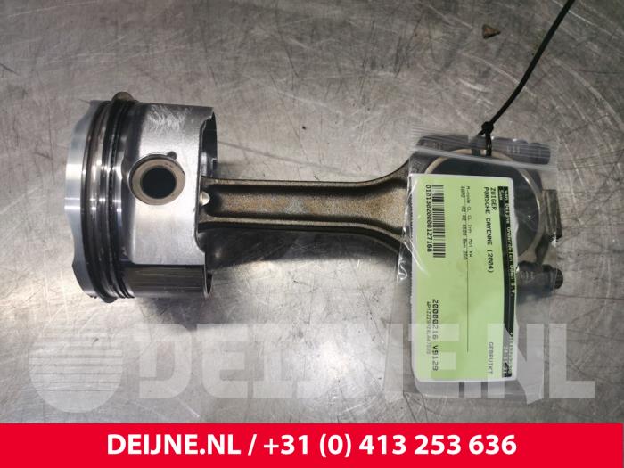 Porsche Cayenne Piston O127168