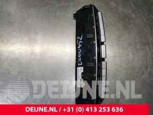 Mercedes C-Klasse Heater control panel O127242 photo 2