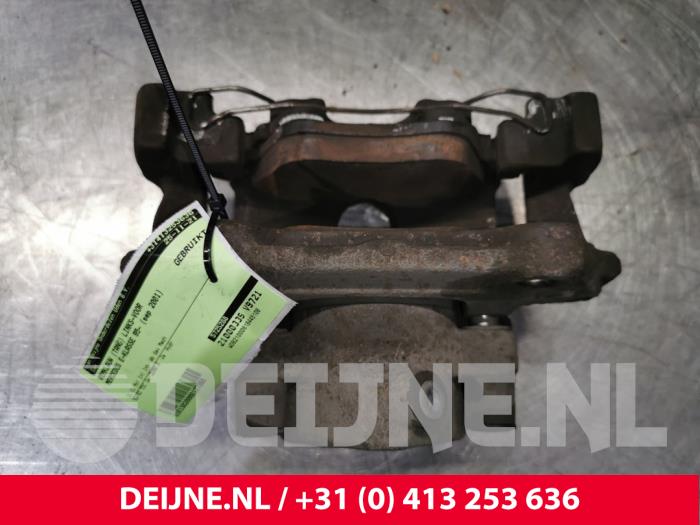 Mercedes E-Klasse Front brake calliper, left O127368