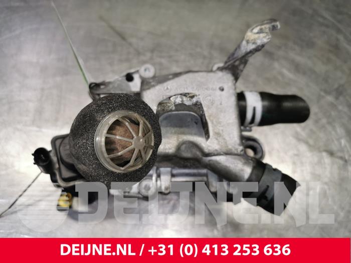 Mercedes E-Klasse Waterpomp O127403