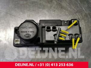 Mercedes E-Klasse Centrale Deurvergrendelings Module O127404 foto 3