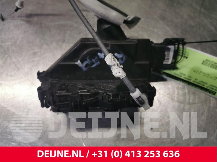 Peugeot Expert Deurslot Mechaniek 2Deurs rechts O127435