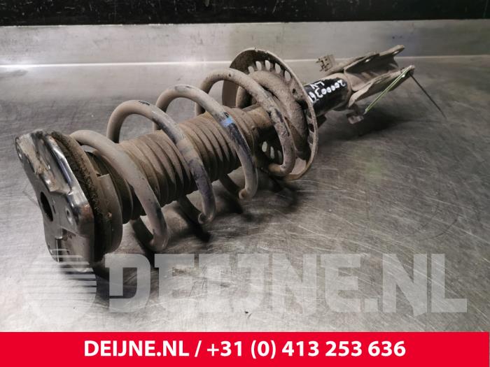 Mercedes Vito Schokdemperpoot links-voor O127461