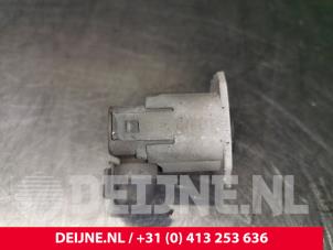 Mercedes E-Klasse PDC-Sensor O127473 foto 2
