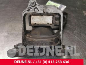 Opel Vivaro Motorsteun O127524 foto 4