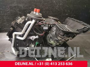Opel Vivaro Heater housing O127543 photo 3