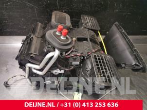 Opel Vivaro Heater housing O127543 photo 4
