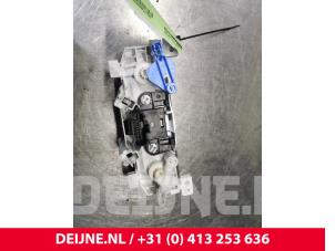 Opel Vivaro Kachel Bedieningspaneel O127582 foto 2