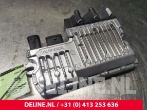 Gebruikte Start/Stop computer Peugeot Expert (V1/VA/VB/VE/VF/VT/VY) 2.0 Blue HDi 180 16V Prijs € 121,00 Inclusief btw aangeboden door van Deijne Onderdelen Uden B.V.