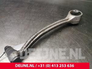 Tesla Model X Querlenker unten rechts vorne O127868 foto 2