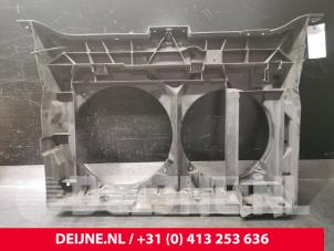 Citroen Jumpy Cooling fan housing O128192 photo 2