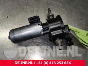 Tesla Model 3 Seat motor O128208 photo 3