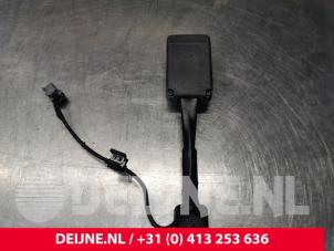 Tesla Model 3 Sicherheitsgurt Schließe rechts vorne O128212 foto 2