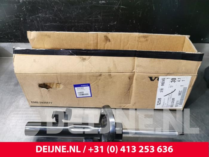Volvo C30 Stoßdämpfer links vorne O128251