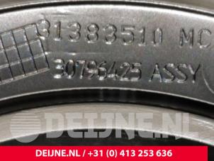 Volvo V60 Emblem O128266 photo 3