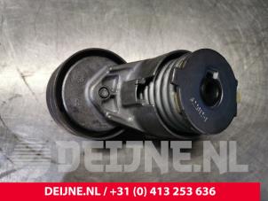 Volvo S40 Spanrol Multiriem O128271 foto 3