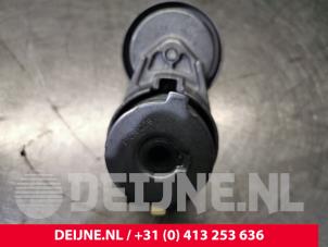 Volvo S40 Spanrol Multiriem O128272 foto 4