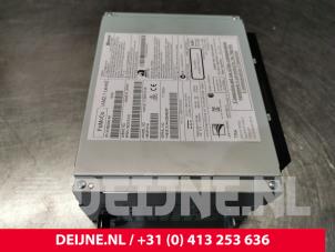 Volvo S80 CD player O128359 photo 2