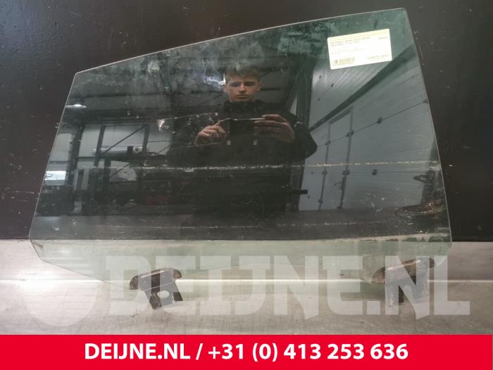 Tesla Model S Türscheibe 4-türig rechts hinten O128412