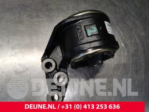 Volvo V40 Motorsteun O128429 foto 4