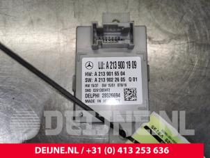 Mercedes E-Klasse Computer lighting module O128432 photo 3