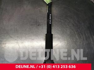 Mercedes E-Klasse Rear shock absorber, left O128449 photo 2