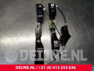 Volvo XC60 Ruitmechaniek 4Deurs rechts-voor O128452 foto 4