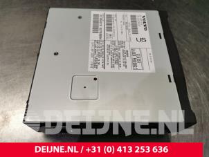 Volvo S40 CD player O128461 photo 2