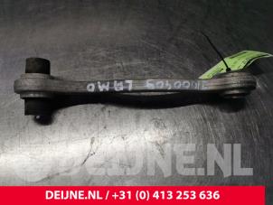 Mercedes E-Klasse Querlenker links hinten O128532 foto 3