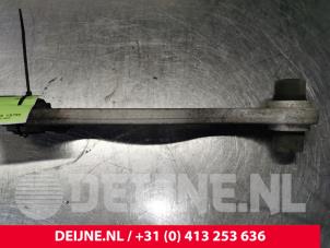 Mercedes E-Klasse Querlenker rechts hinten O128534 foto 2