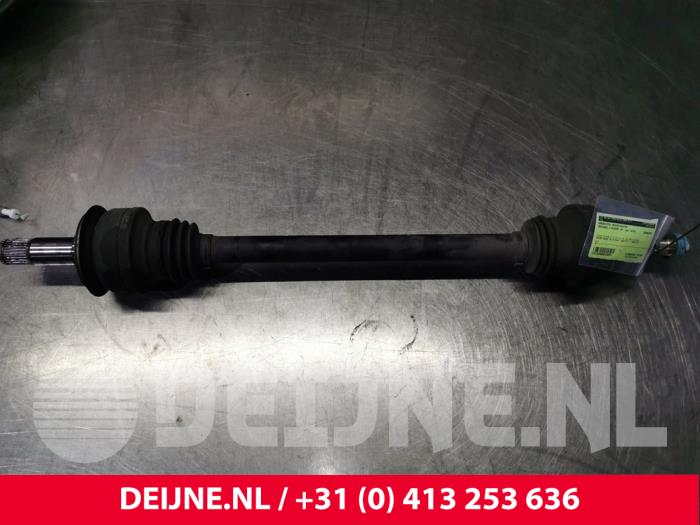 Mercedes E-Klasse Antriebswelle rechts hinten O128547